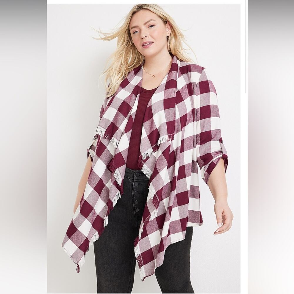 NWOT Maurices Plaid Kimono Layer Medium